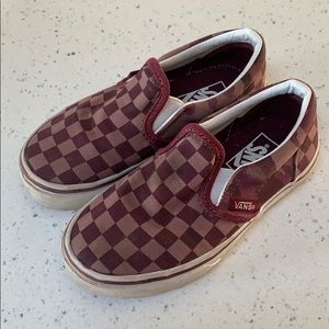 Vans. Checkerboard with camo in burgundy